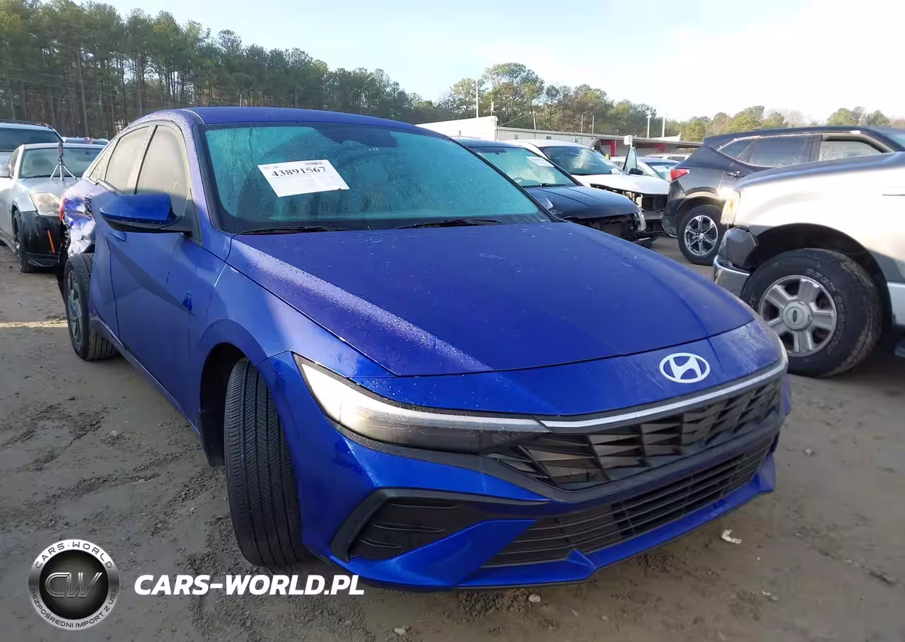 2024 Hyundai Elantra Sel