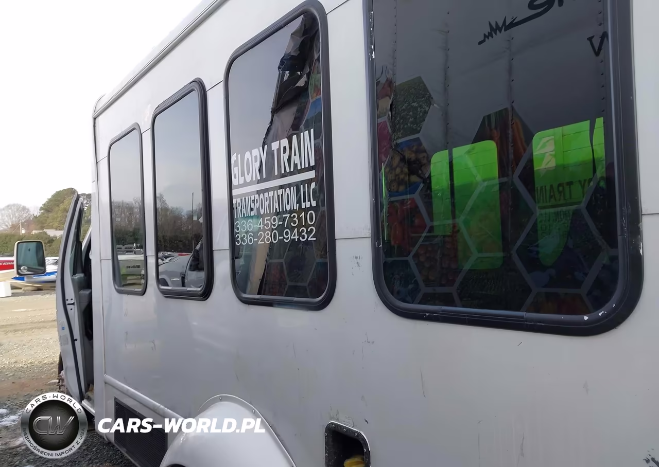 2016 Ford Econoline E350 Super Duty Ctway Van VIN:1FDWE3FL6GDC21938 - 14