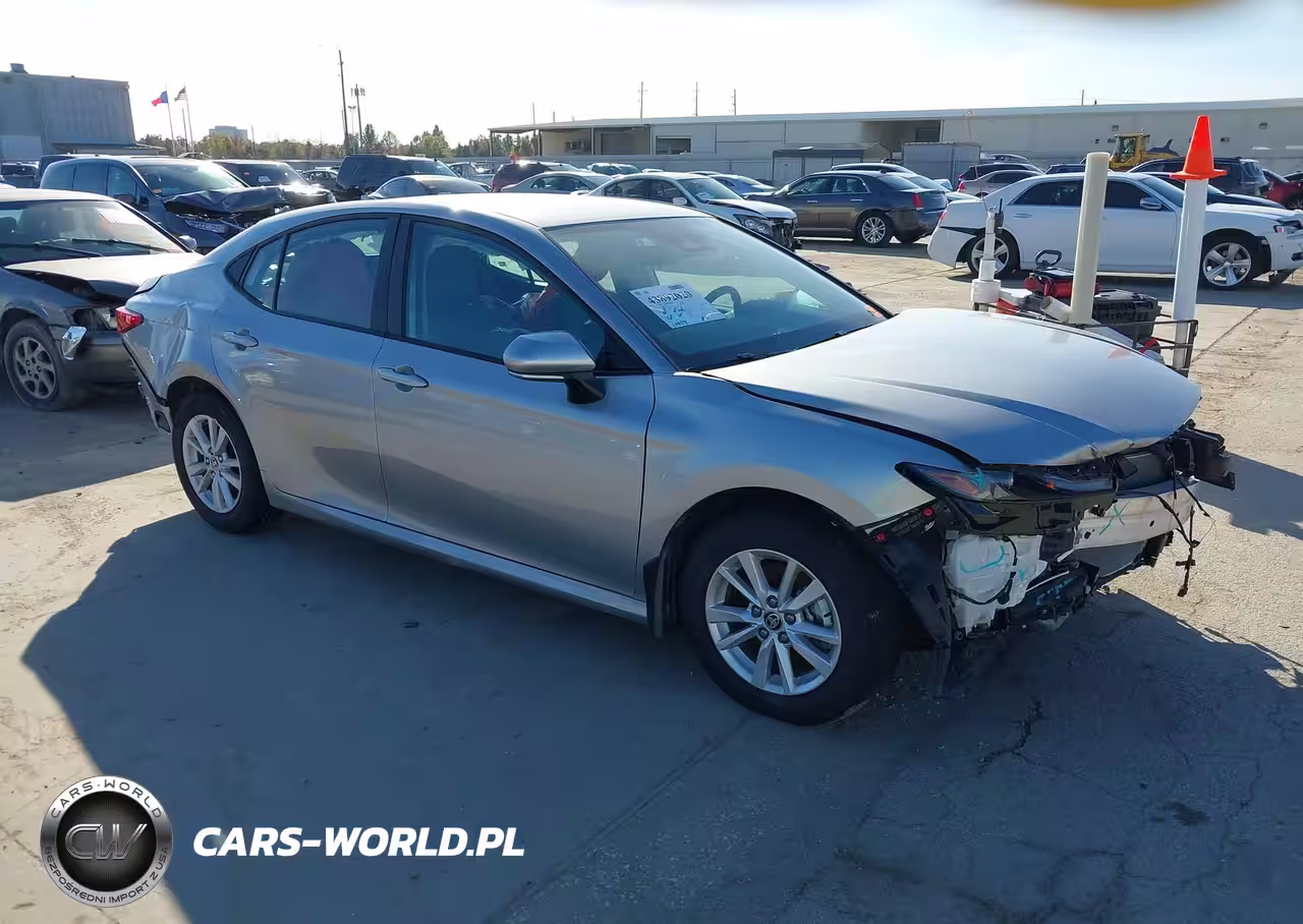 2025 Toyota Camry Le