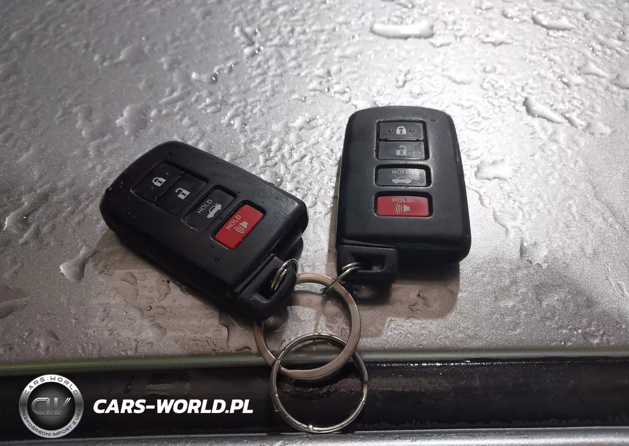 2017 Toyota Camry Hybrid Se VIN:4T1BD1FK8HU201317 - 11