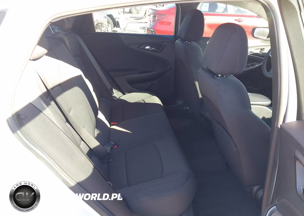 2024 Chevrolet Malibu Fwd Rs VIN:1G1ZG5ST2RF156857 - 8