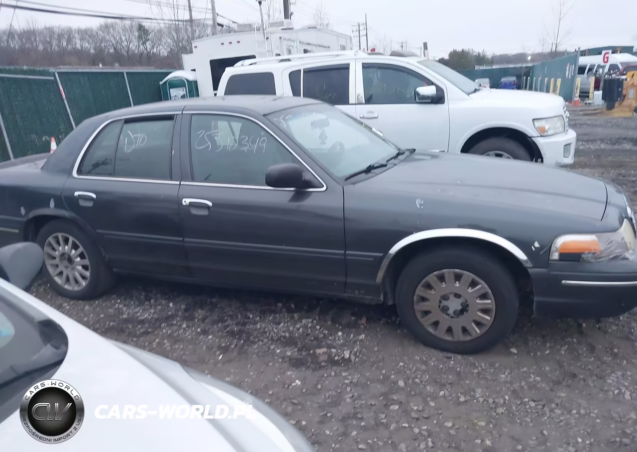 2005 Ford Crown Victoria Police VIN:2FAFP71W45X117306 - 12