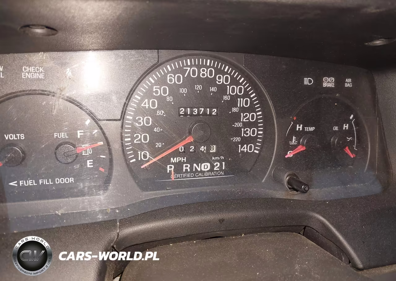 2005 Ford Crown Victoria Police VIN:2FAFP71W45X117306 - 14