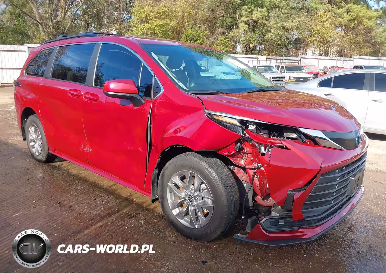 2024 Toyota Sienna Le