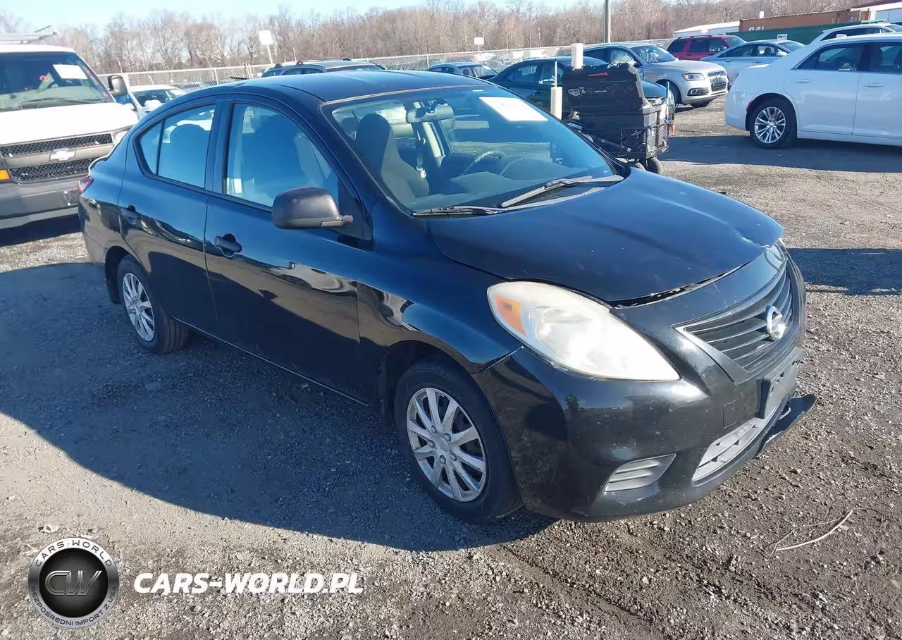 2012 Nissan Versa 1.6 S