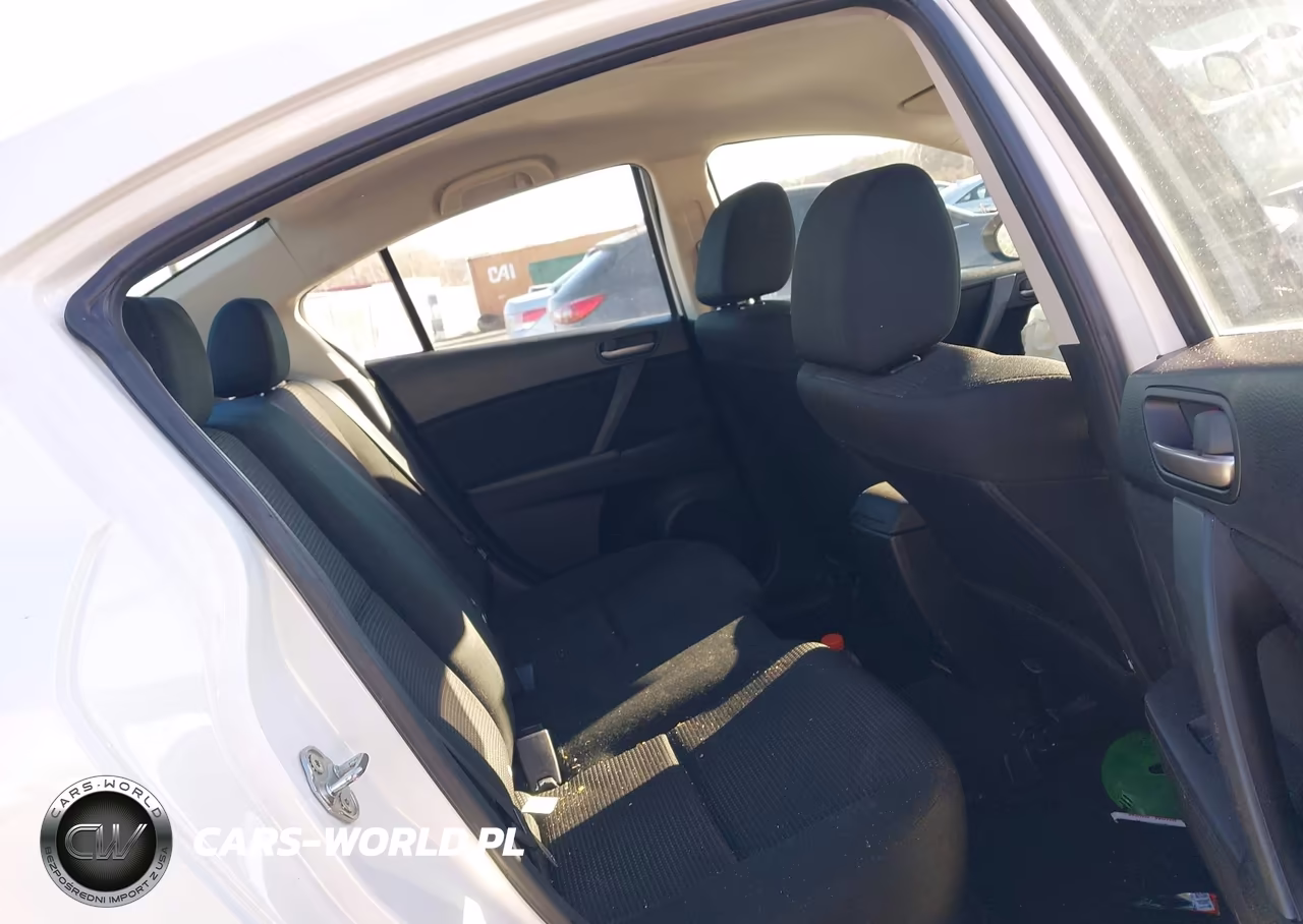 2012 Mazda Mazda3 I Sport VIN:JM1BL1UG9C1537493 - 8