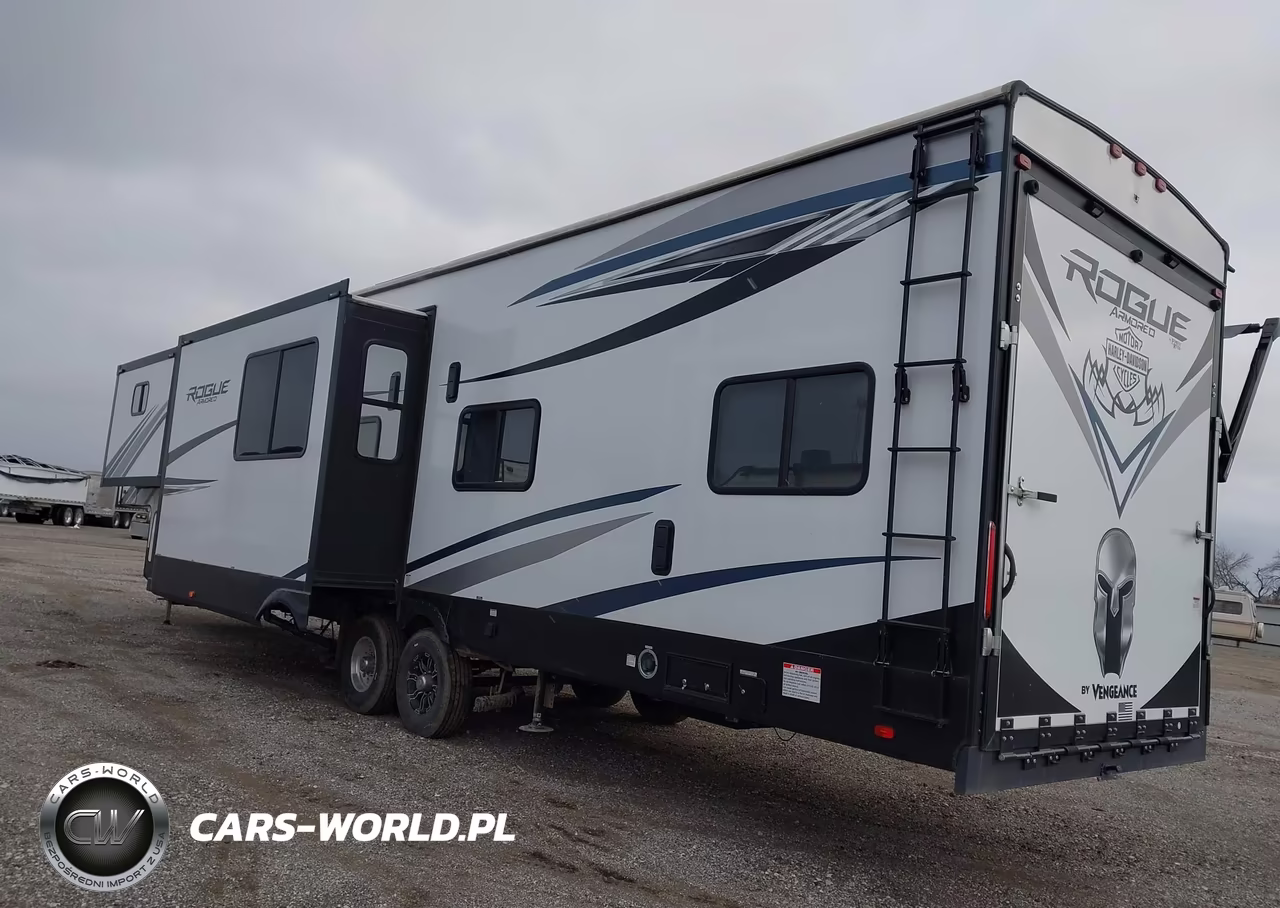 2022 Forest River Vengeance 4007 VIN:4X4FVGS23N5402182 - 3