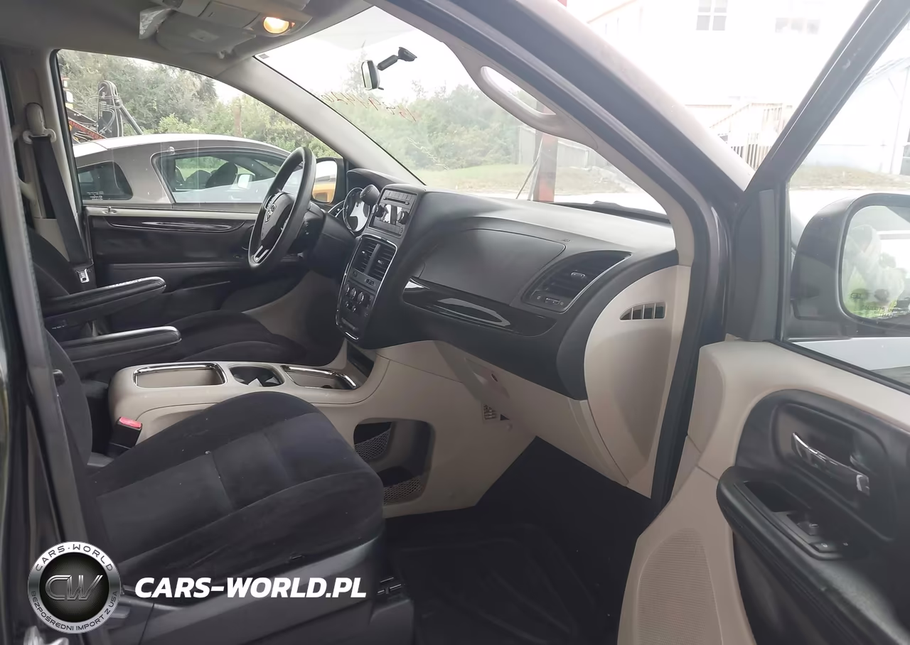 2014 Dodge Grand Caravan Sxt VIN:2C4RDGCG7ER245680 - 5