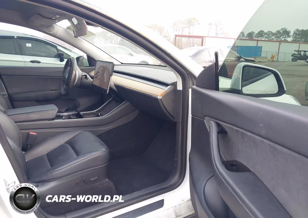 2020 Tesla Model Y Long Range Dual Motor All-Wheel Drive VIN:5YJYGDEE6LF052667 - 5