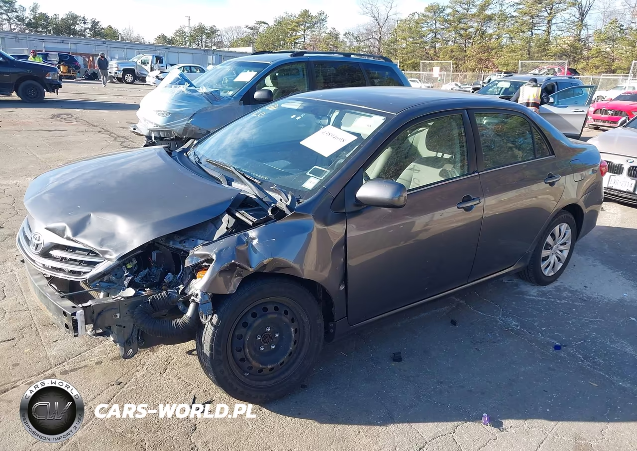 2013 Toyota Corolla Le VIN:JTDBU4EE6DJ123326 - 2