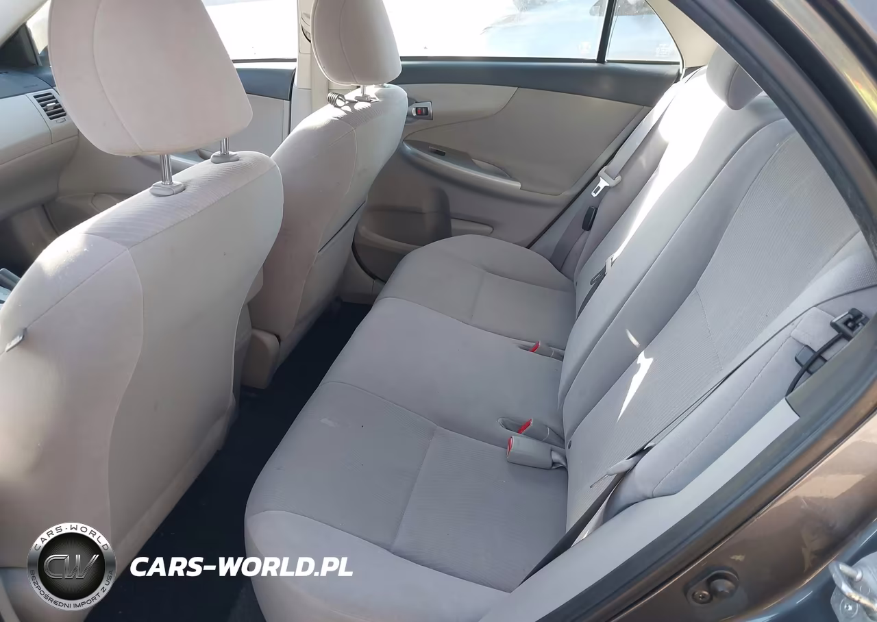 2013 Toyota Corolla Le VIN:JTDBU4EE6DJ123326 - 8