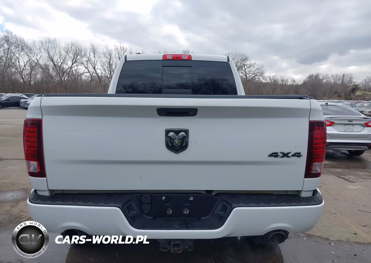 2016 Ram 1500 Sport VIN:1C6RR7UT6GS102130 - 17