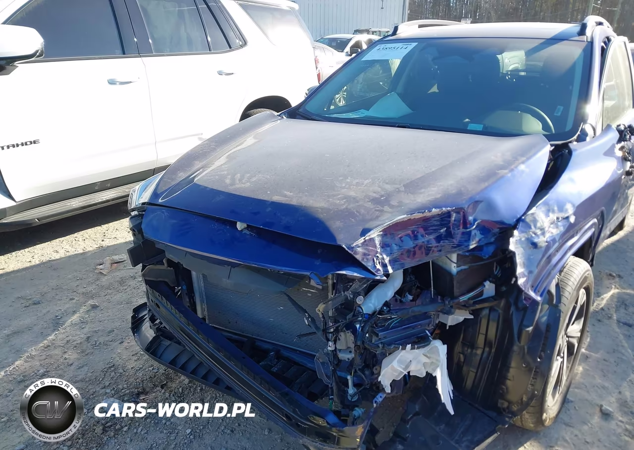 2024 Subaru Crosstrek Premium VIN:JF2GUADC6RH904495 - 10