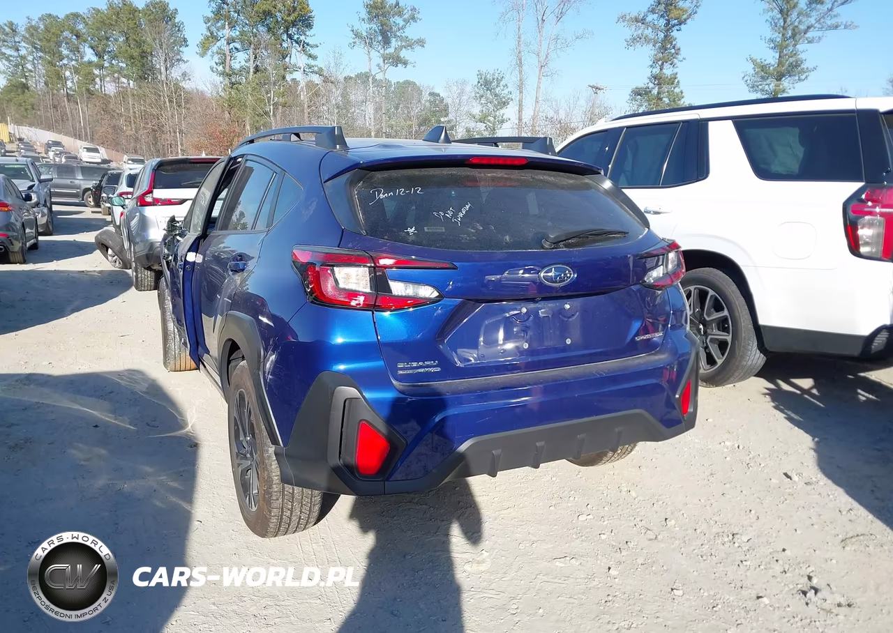 2024 Subaru Crosstrek Premium VIN:JF2GUADC6RH904495 - 3
