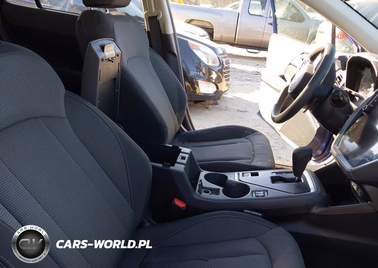 2024 Subaru Crosstrek Premium VIN:JF2GUADC6RH904495 - 5