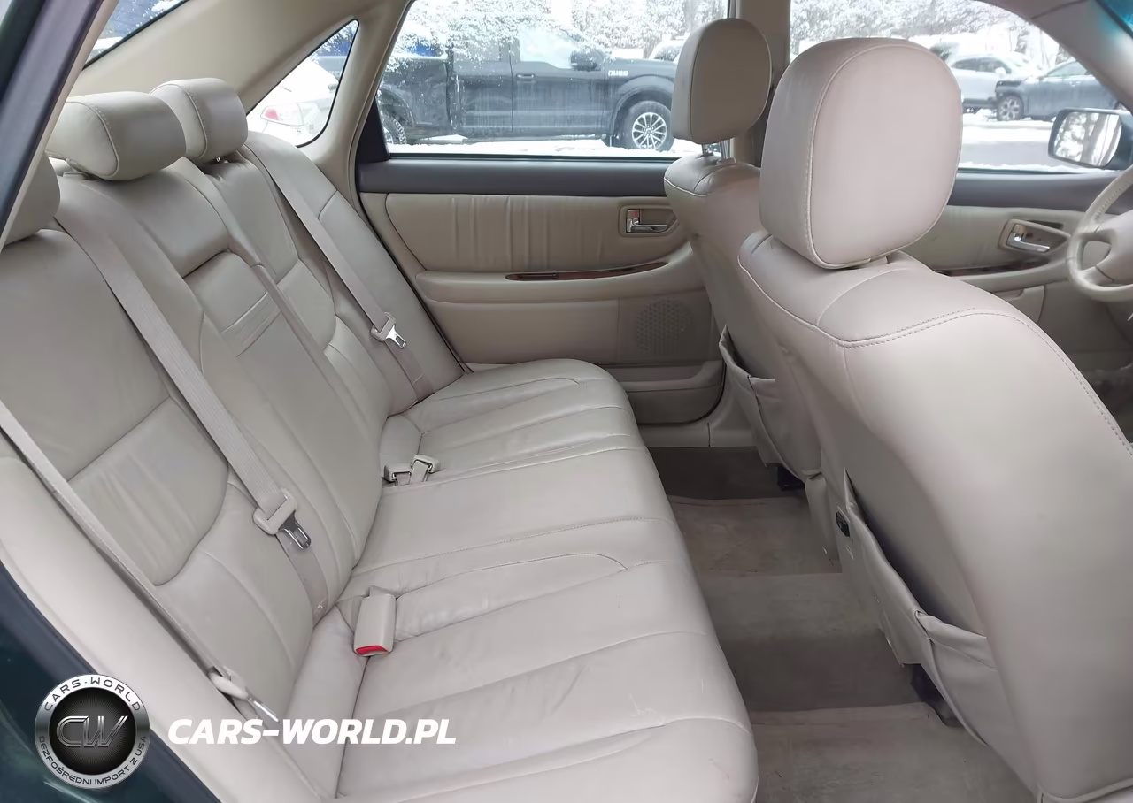 2002 Toyota Avalon Xls VIN:4T1BF28B42U210956 - 8
