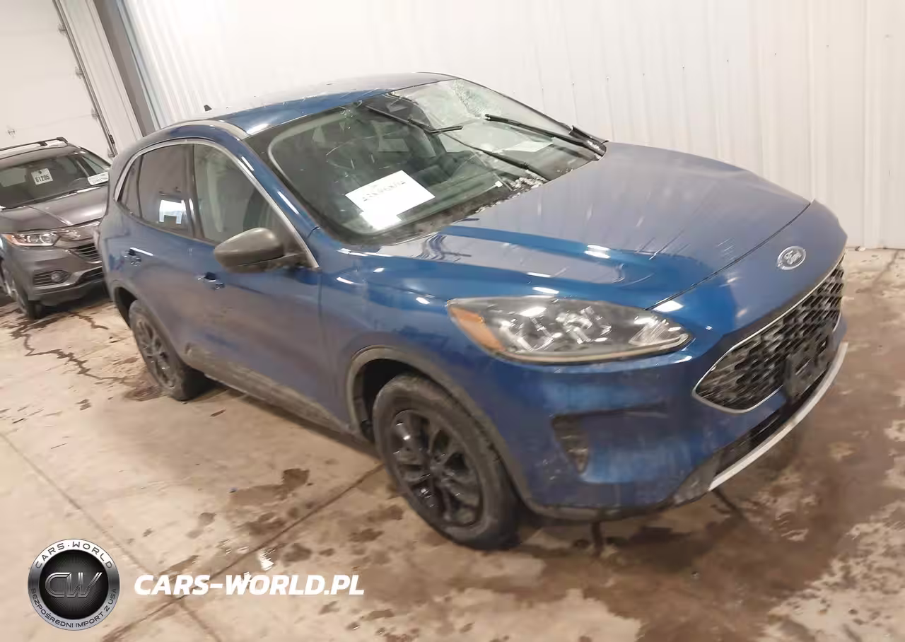2022 Ford Escape Se