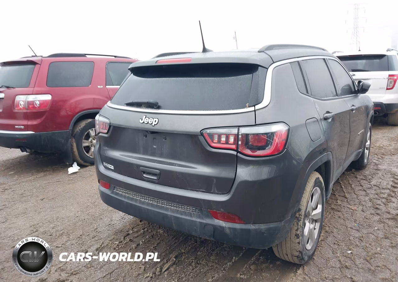 2017 Jeep New Compass Latitude Fwd VIN:3C4NJCBB7HT668847 - 4