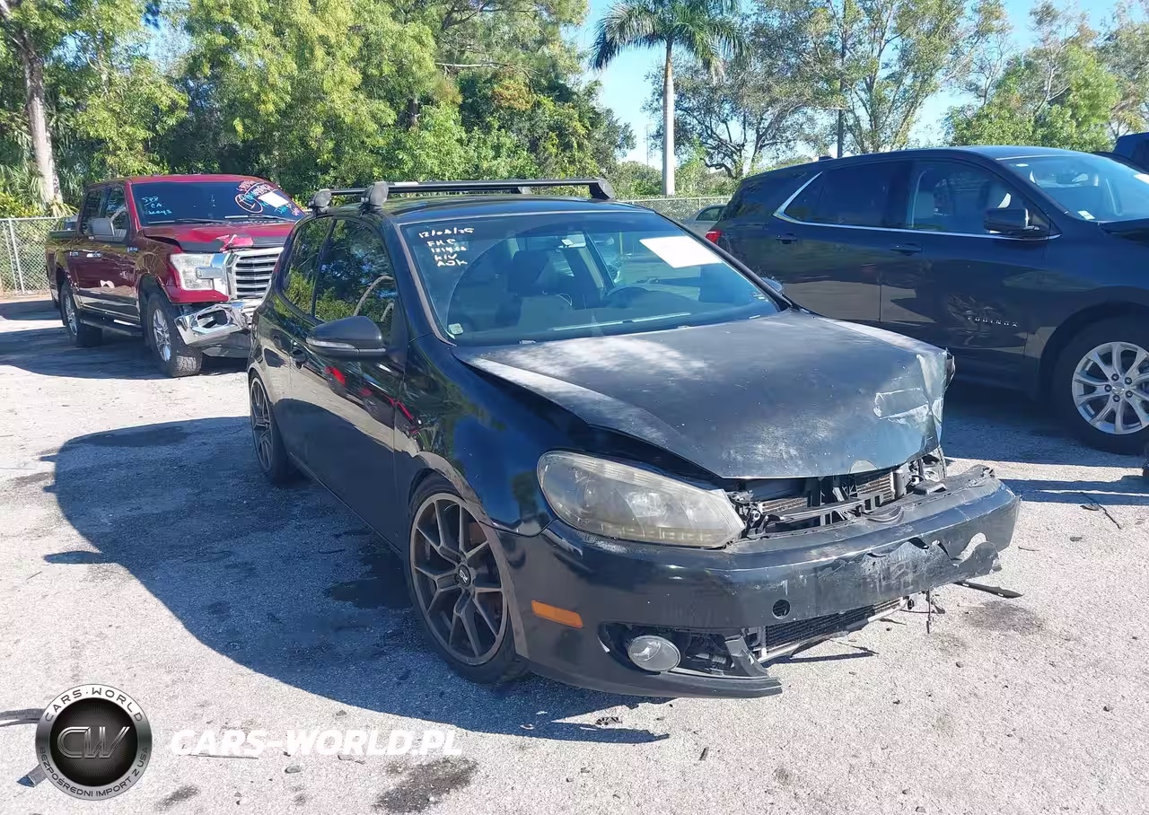 2012 Volkswagen Golf 2.5L 2-Door