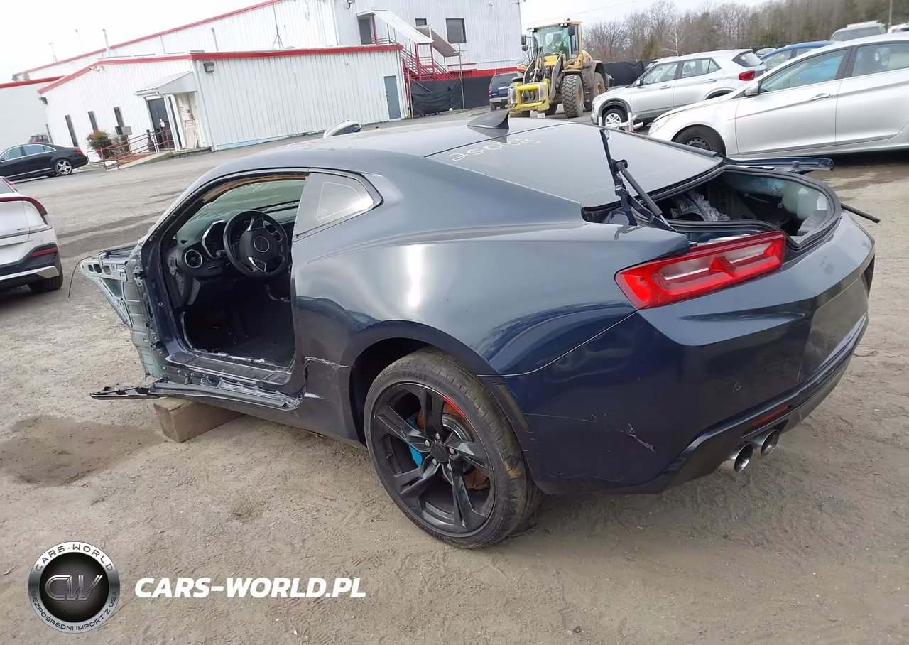 2016 Chevrolet Camaro 2Ss VIN:1G1FH1R76G0172318 - 3