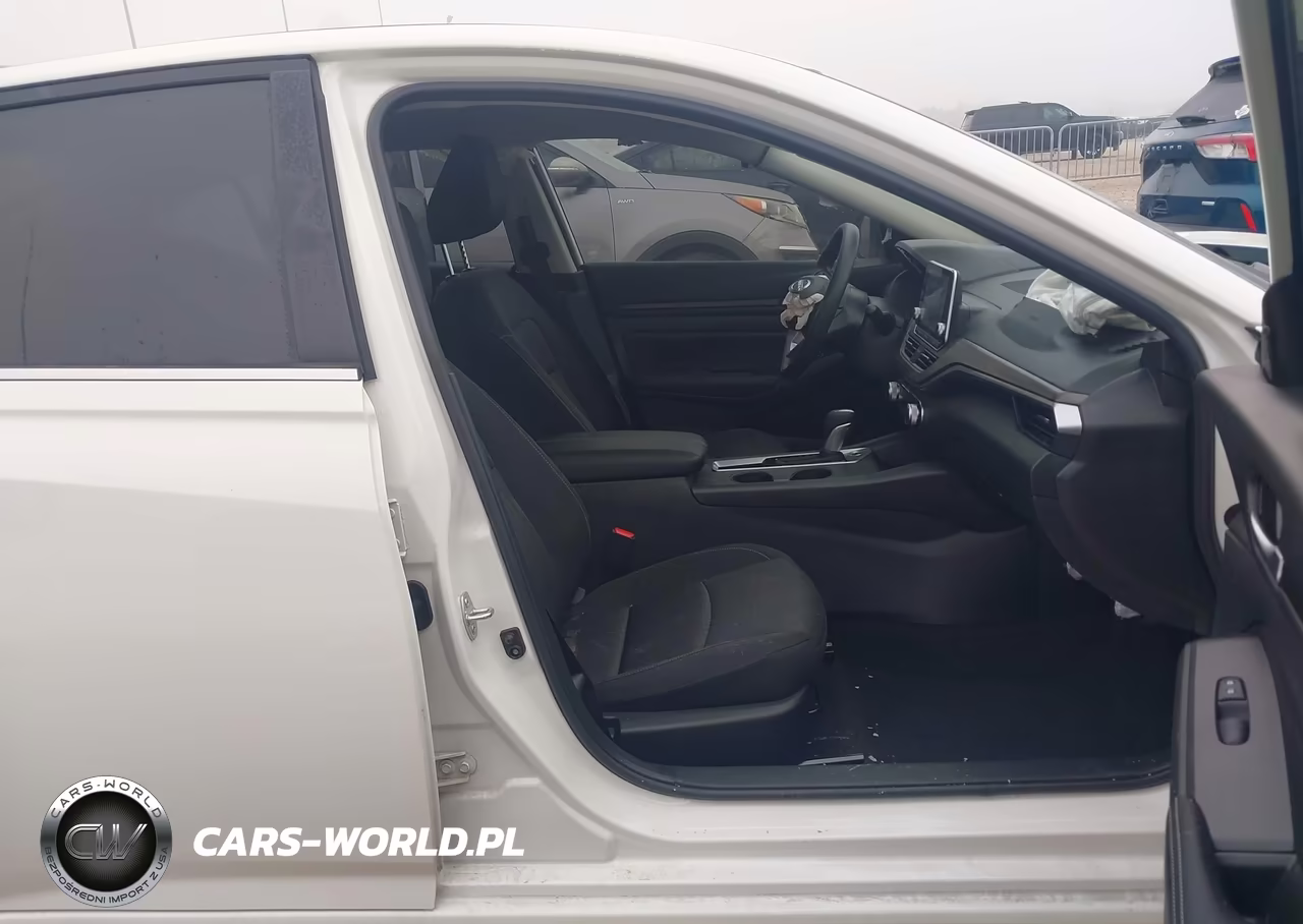 2025 Nissan Altima Sv Fwd VIN:1N4BL4DVXSN387584 - 5