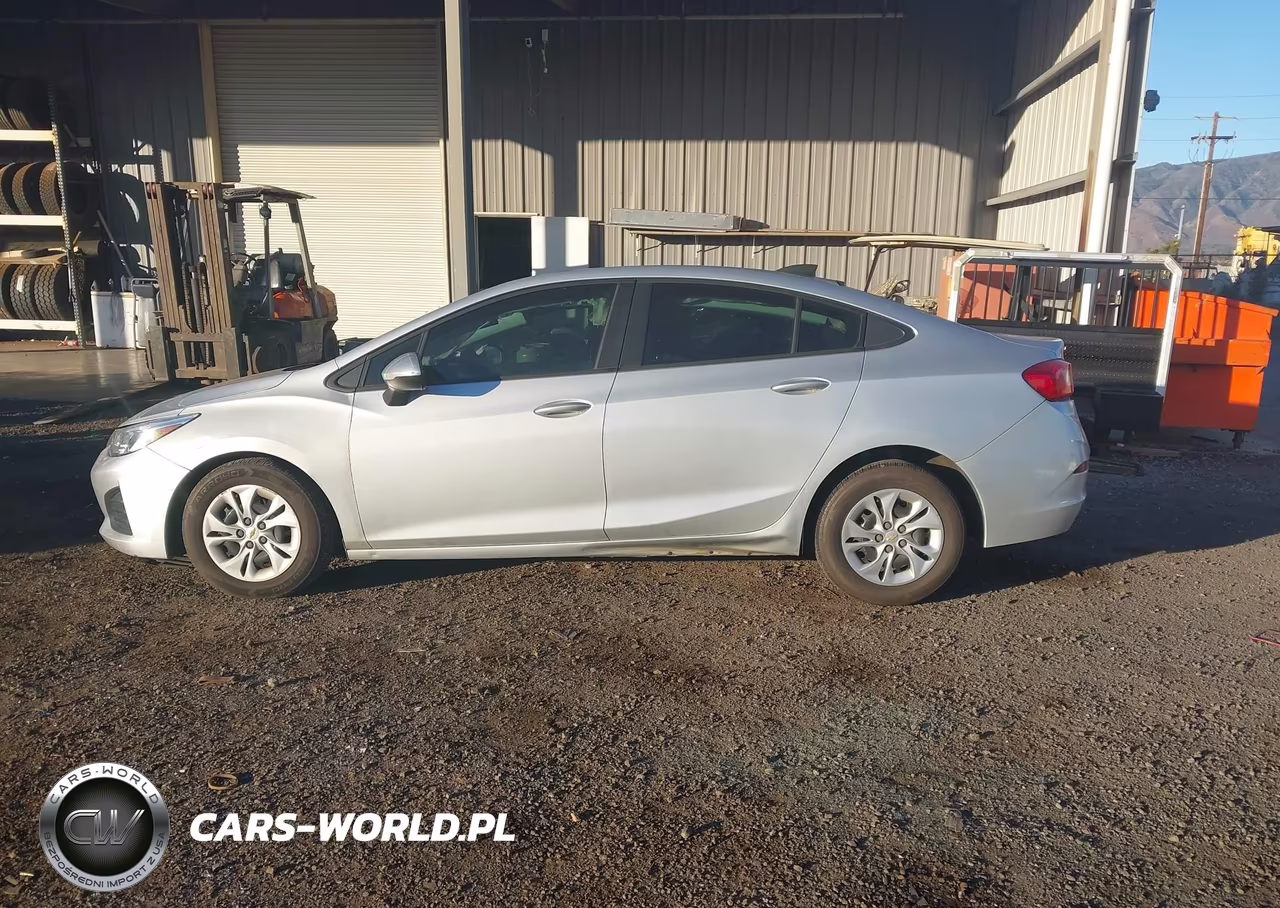 2019 Chevrolet Cruze Cvt (Fleet Orders Only) VIN:1G1BJ5SM2K7105449 - 14