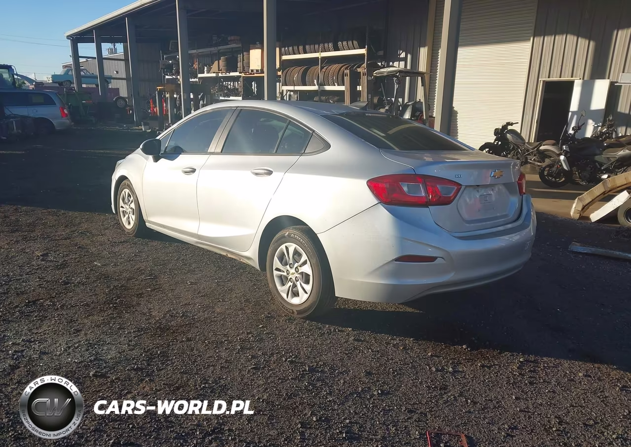 2019 Chevrolet Cruze Cvt (Fleet Orders Only) VIN:1G1BJ5SM2K7105449 - 3