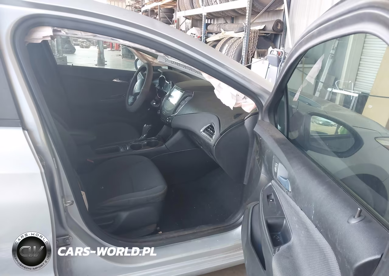 2019 Chevrolet Cruze Cvt (Fleet Orders Only) VIN:1G1BJ5SM2K7105449 - 5
