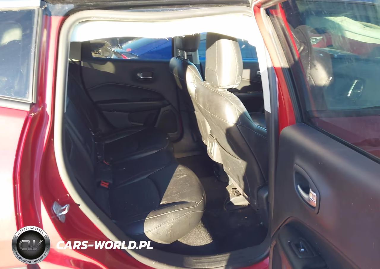 2019 Jeep Compass Limited 4X4 VIN:3C4NJDCB7KT669699 - 8