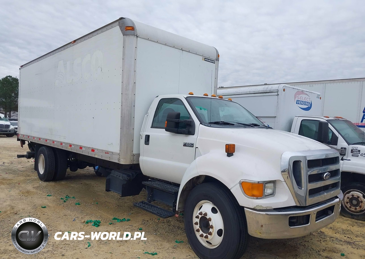 2013 Ford F-650 Xl-Xlt