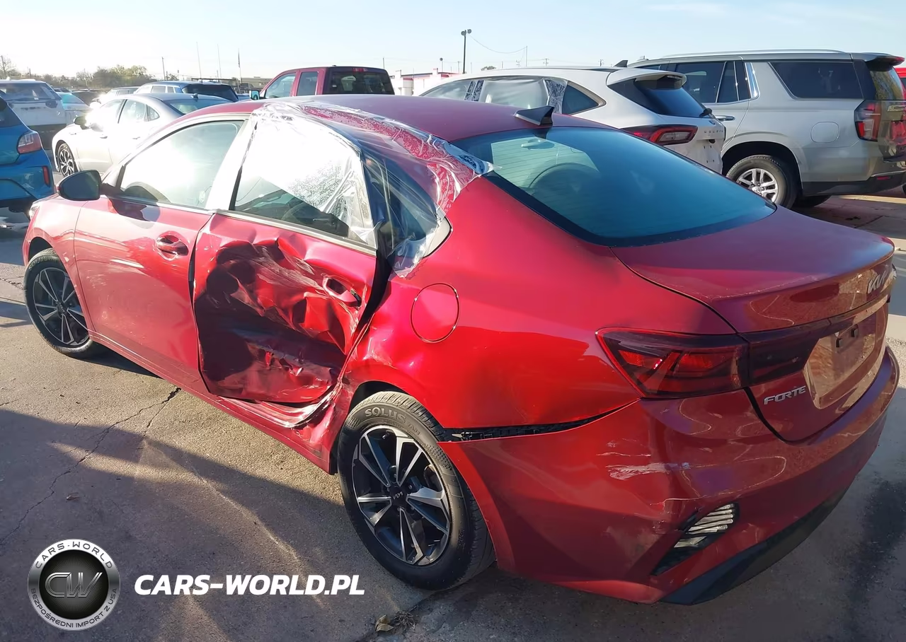 2024 Kia Forte Lxs VIN:3KPF24AD0RE712512 - 3