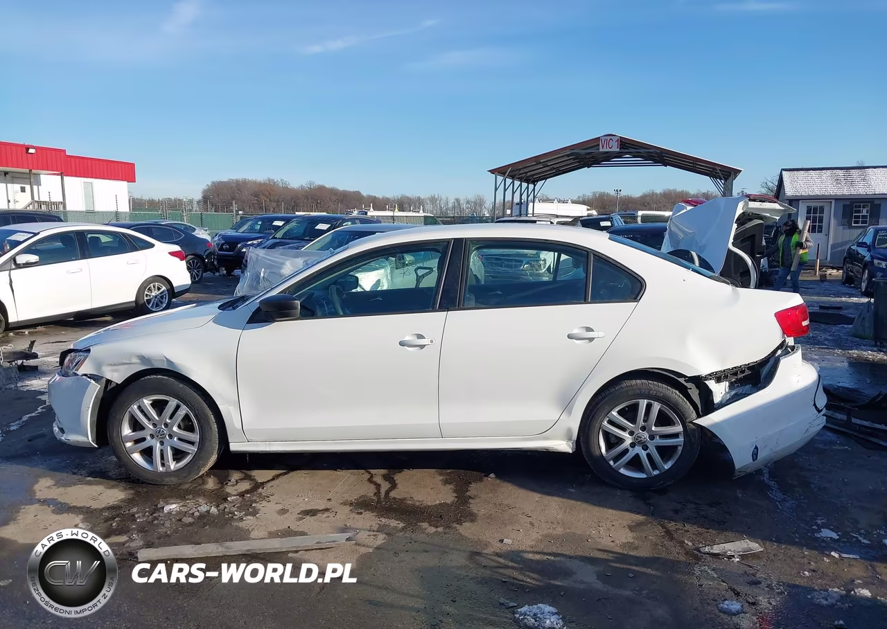 2015 Volkswagen Jetta 2.0L S VIN:3VW2K7AJ0FM224472 - 14
