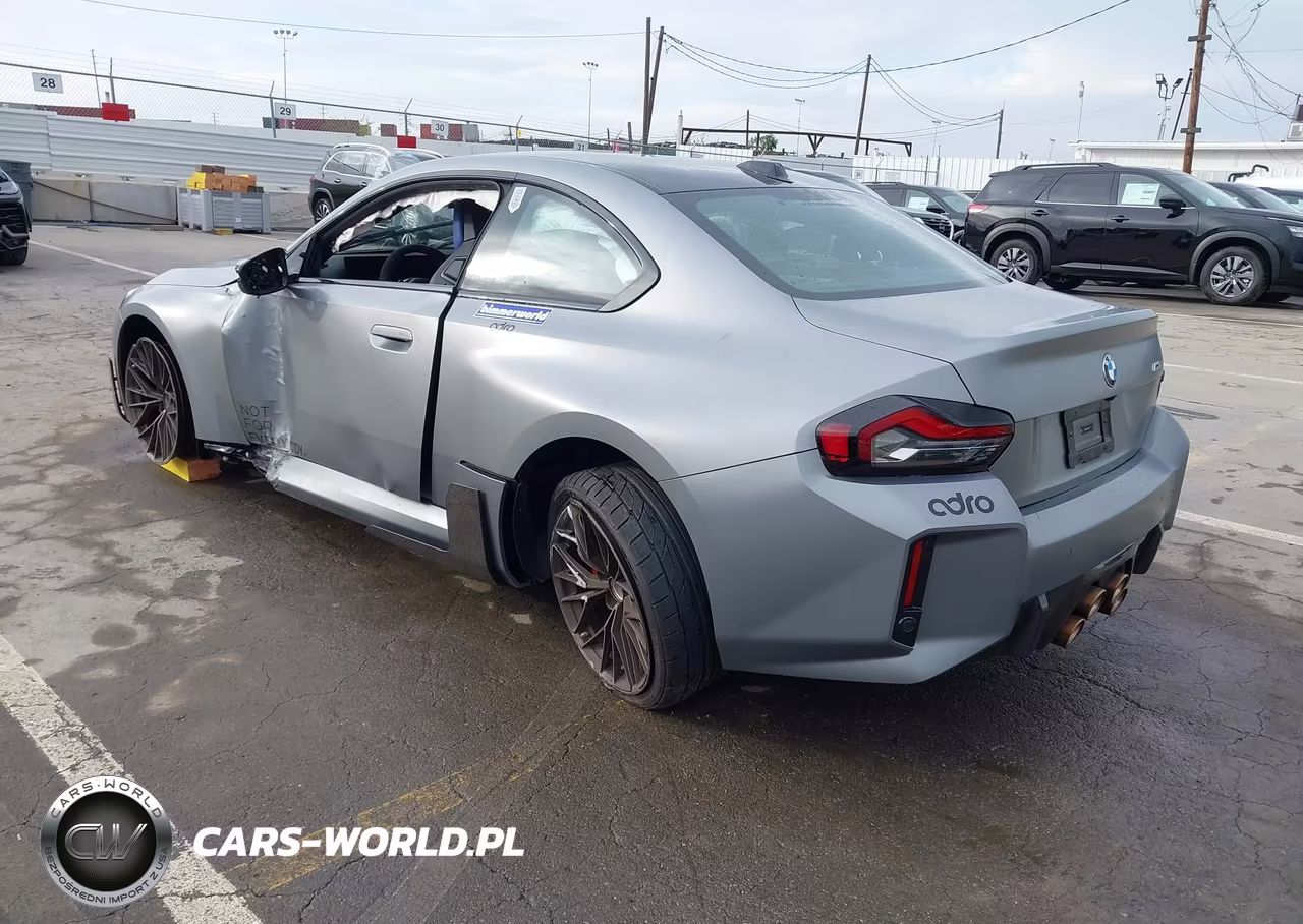 2025 BMW M2 VIN:3MF23DM0XS8F81417 - 3