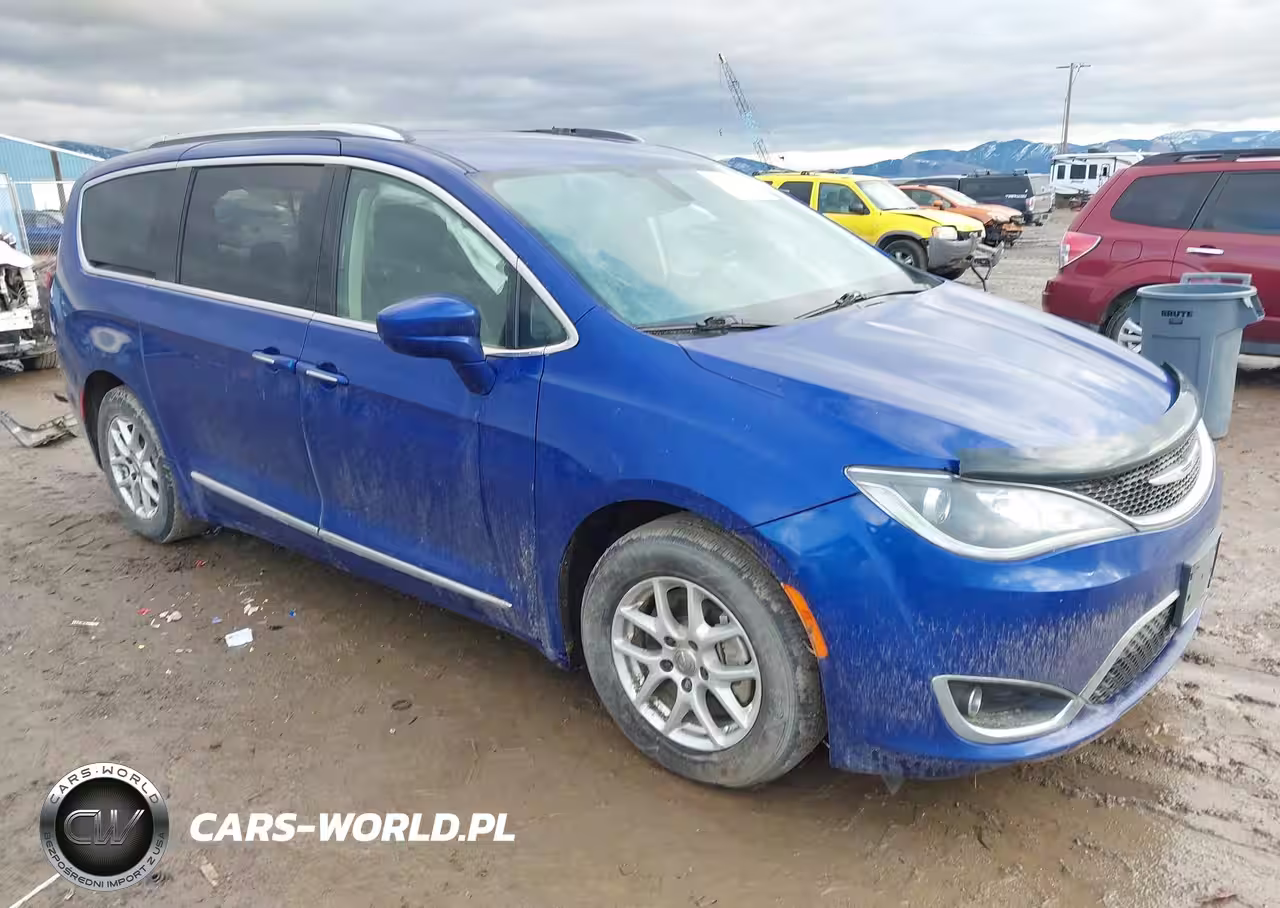 2020 Chrysler Pacifica Touring L