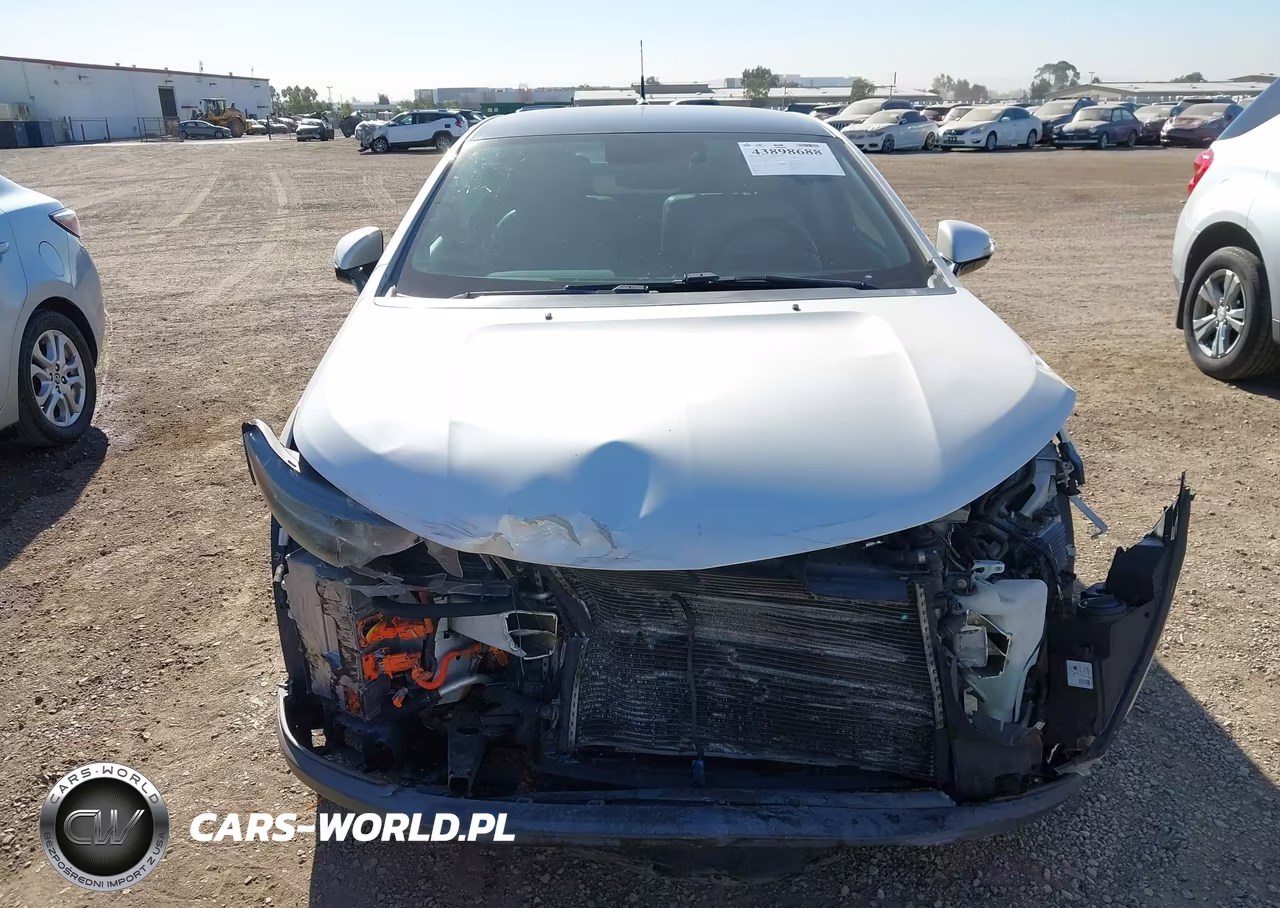 2011 Chevrolet Volt VIN:1G1RD6E42BU101040 - 12