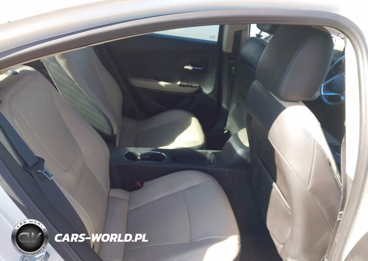2011 Chevrolet Volt VIN:1G1RD6E42BU101040 - 8