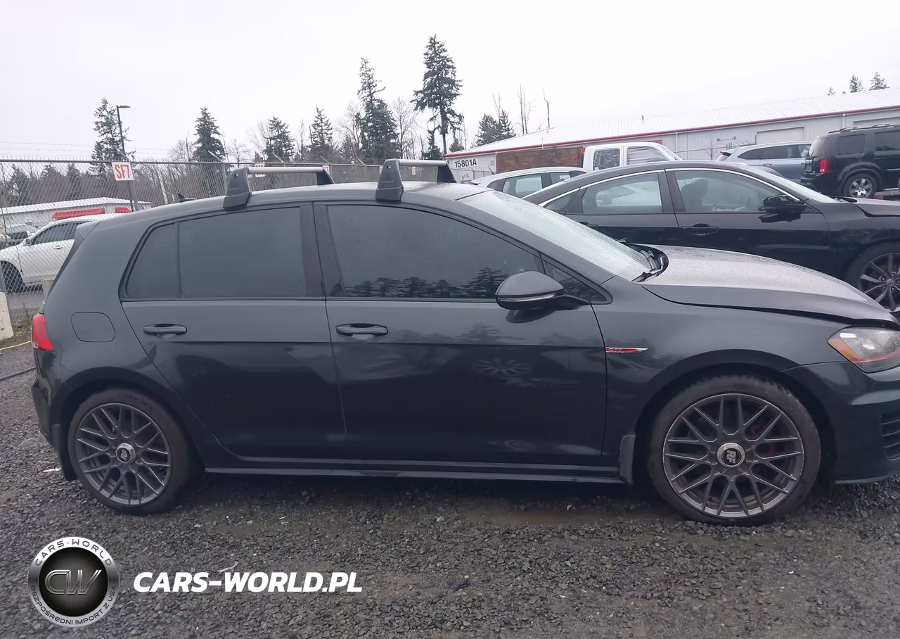 2015 Volkswagen Golf Gti 2.0T Se 4-Door VIN:3VW4T7AUXFM069994 - 12