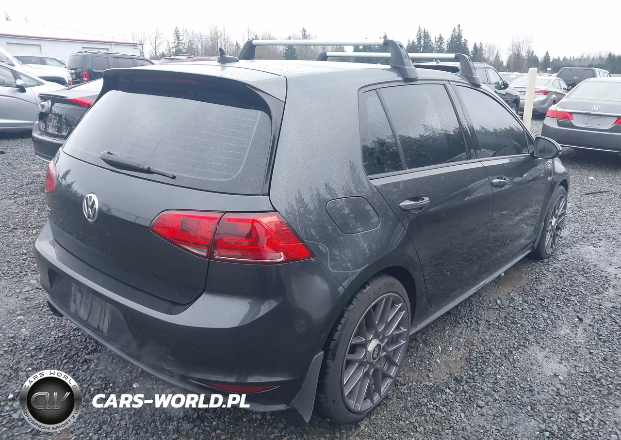 2015 Volkswagen Golf Gti 2.0T Se 4-Door VIN:3VW4T7AUXFM069994 - 4