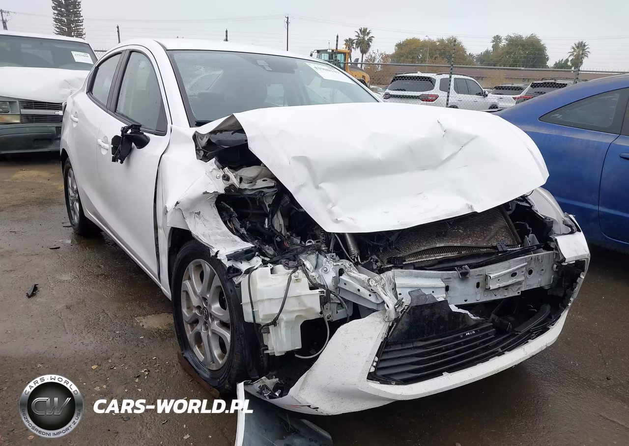 2018 Toyota Yaris Ia – zdjęcie 1 z 21
