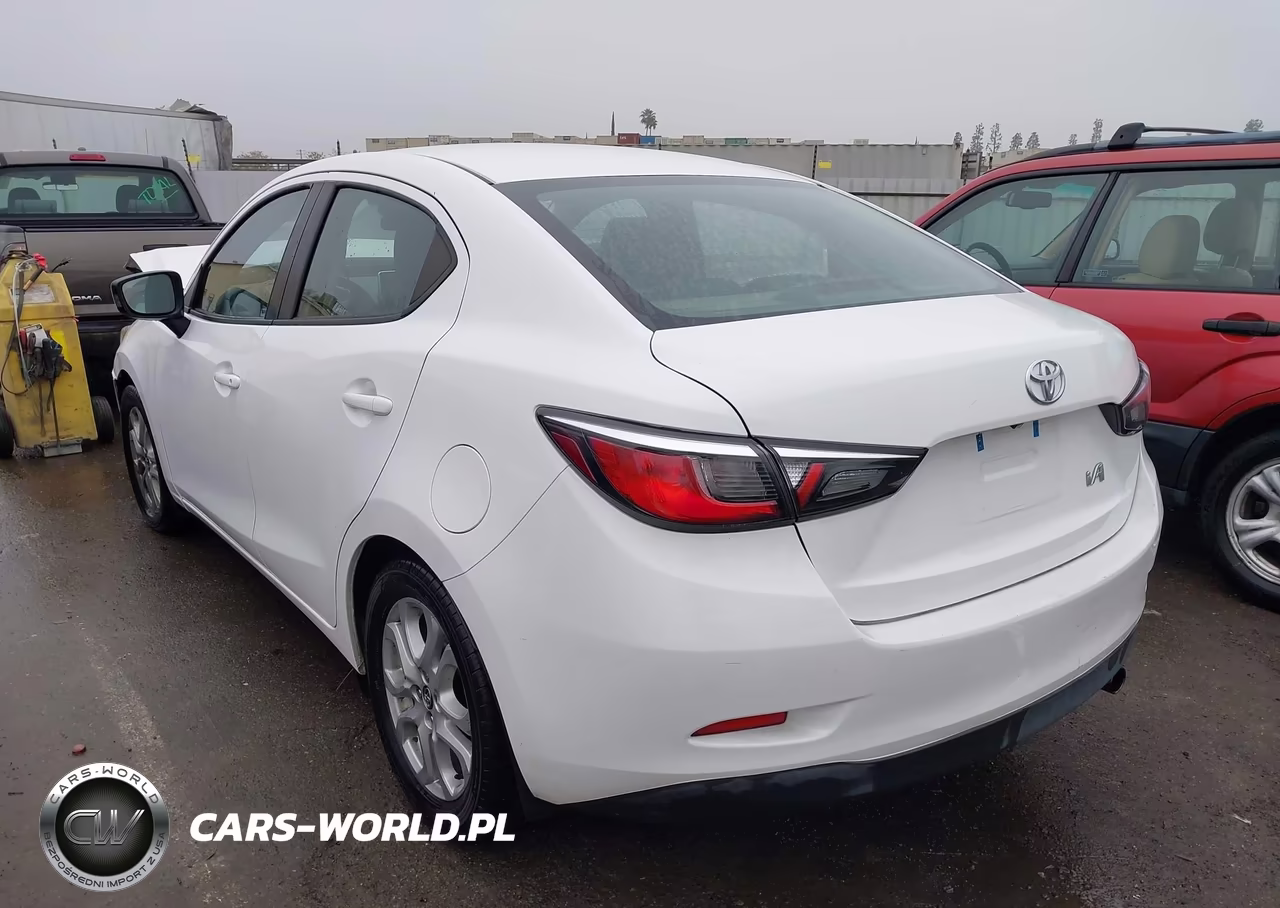 2018 Toyota Yaris Ia VIN:3MYDLBYV0JY314731 - 3