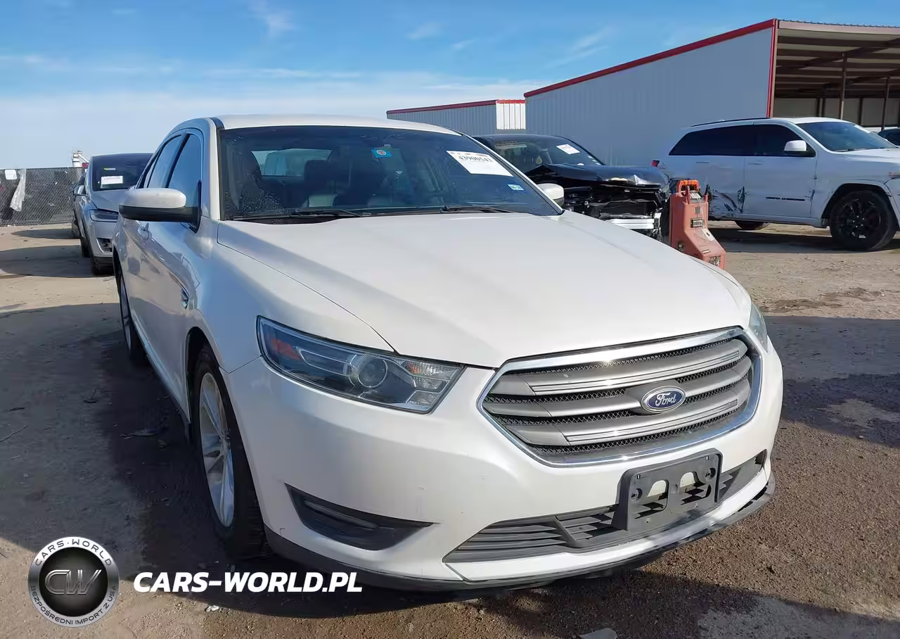 2016 Ford Taurus Sel