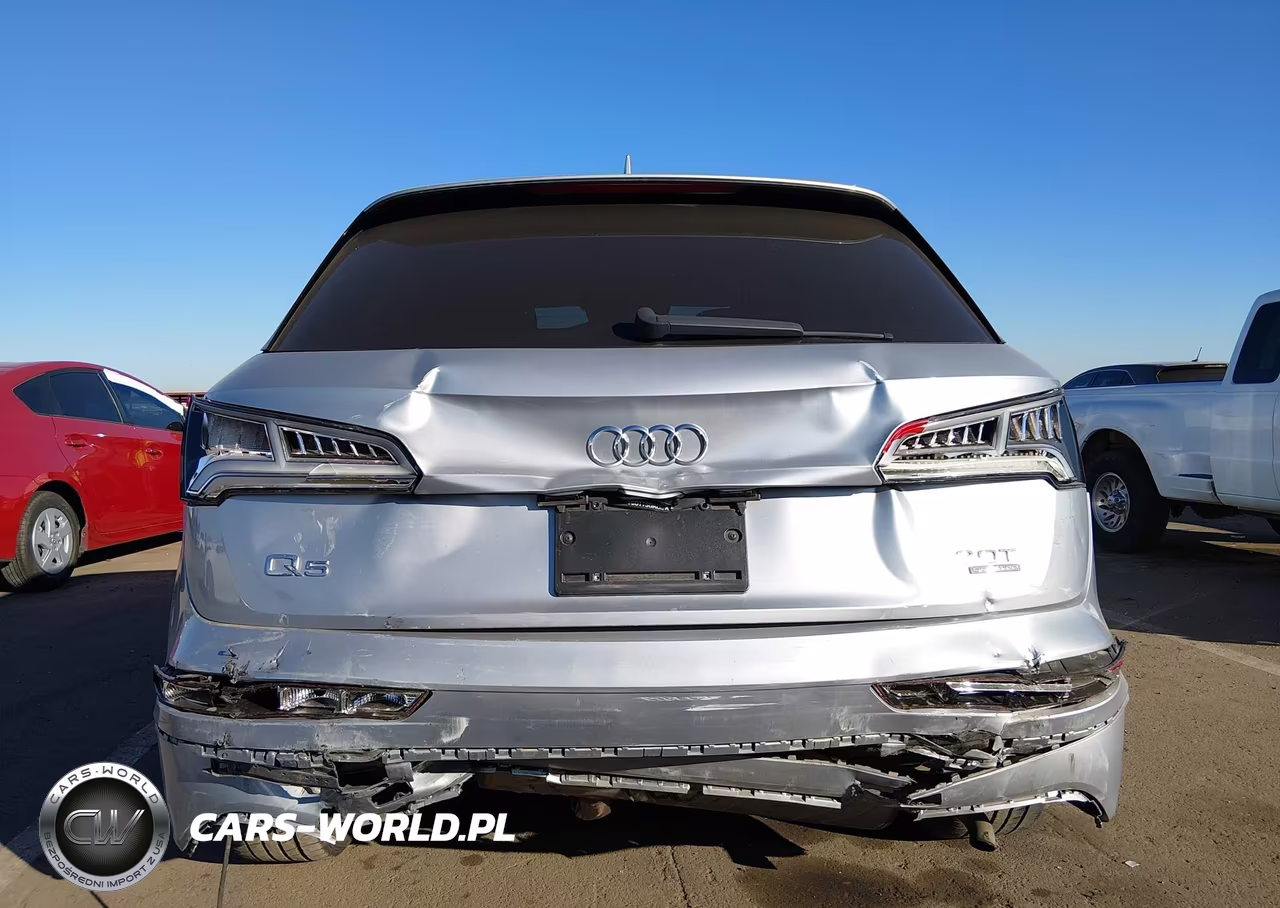 2018 Audi Q5 2.0T Premium-2.0T Tech Premium VIN:WA1ANAFY0J2041687 - 17