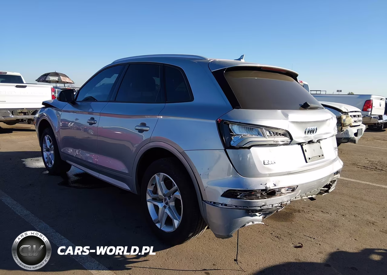 2018 Audi Q5 2.0T Premium-2.0T Tech Premium VIN:WA1ANAFY0J2041687 - 3
