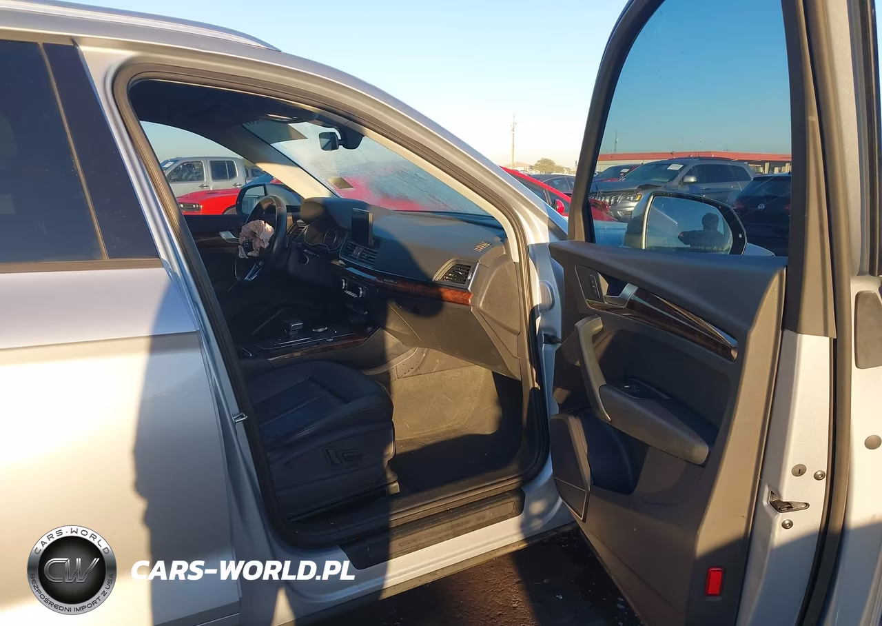 2018 Audi Q5 2.0T Premium-2.0T Tech Premium VIN:WA1ANAFY0J2041687 - 5
