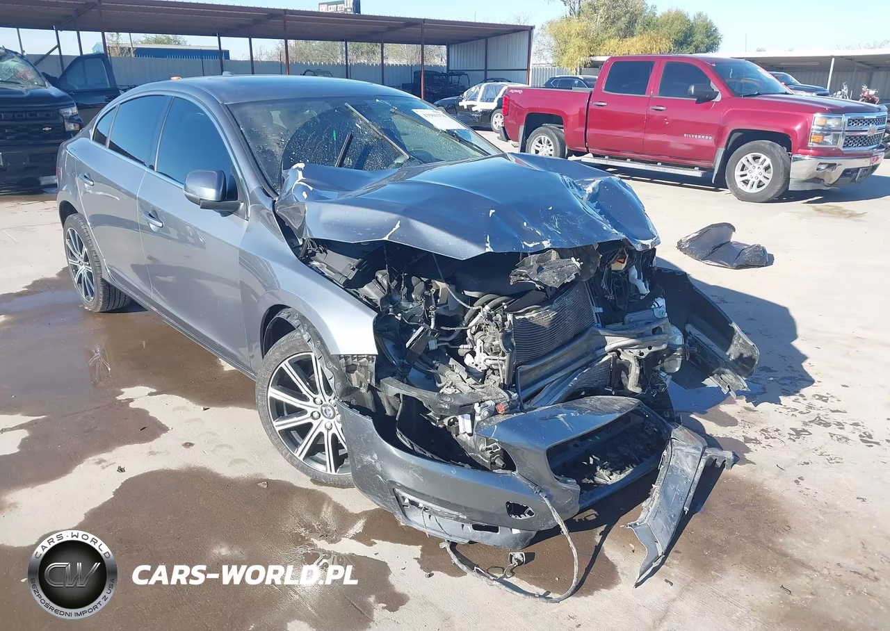 2017 Volvo S60 Inscription T5 – zdjęcie 1 z 15