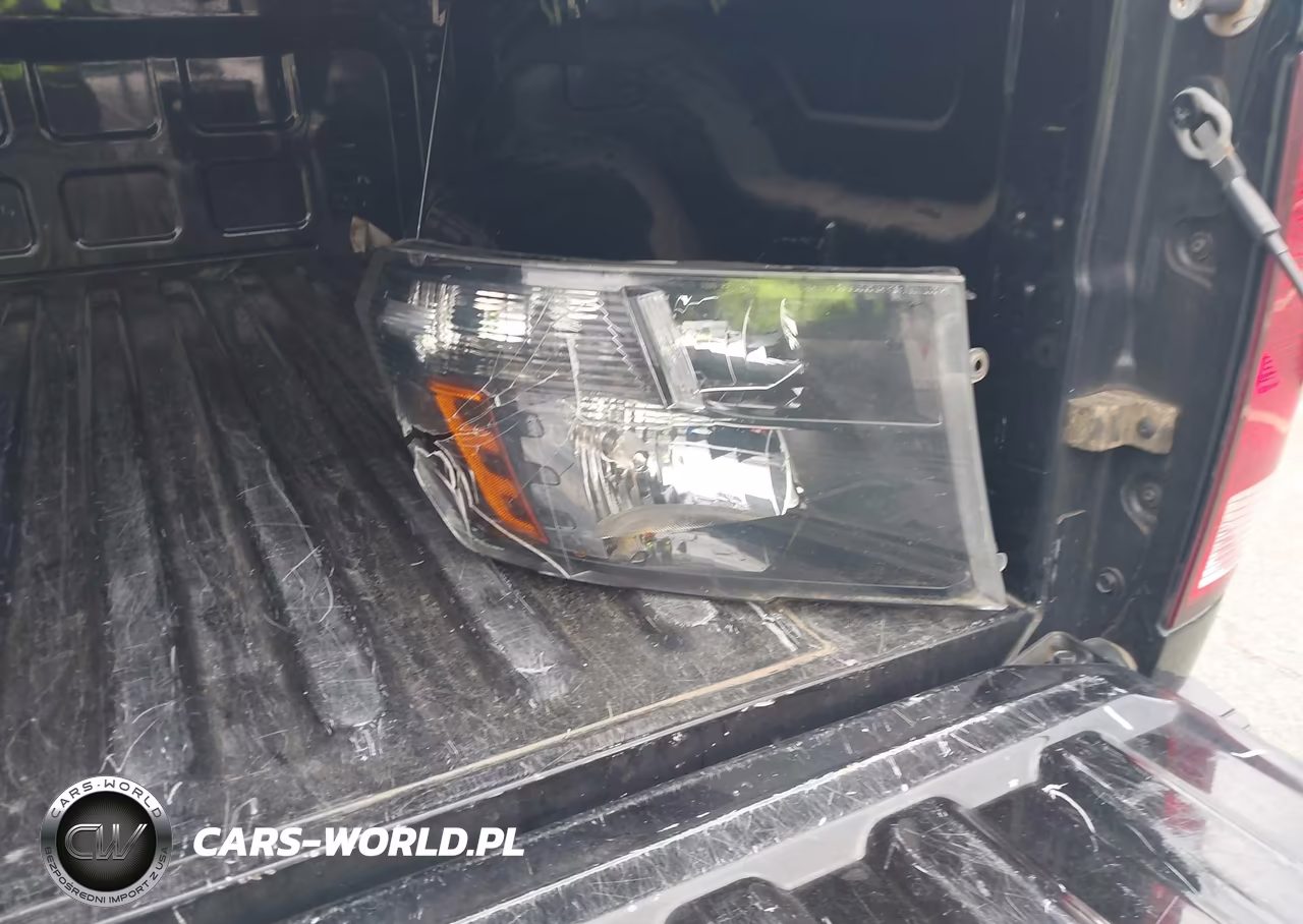 2016 Ram 1500 Express VIN:3C6RR7KT0GG374103 - 12