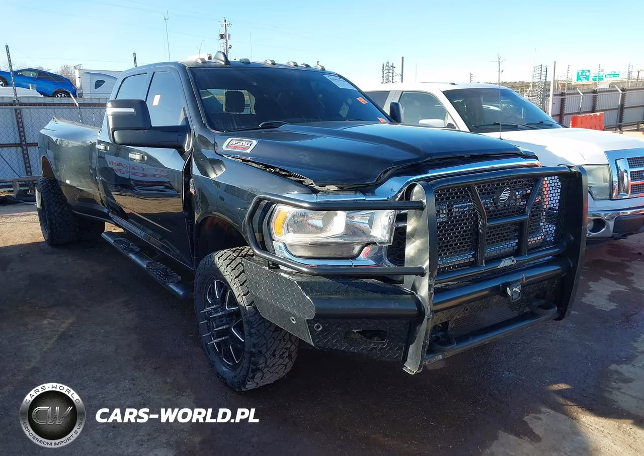 2024 Ram 3500 Tradesman 4X4 8' Box