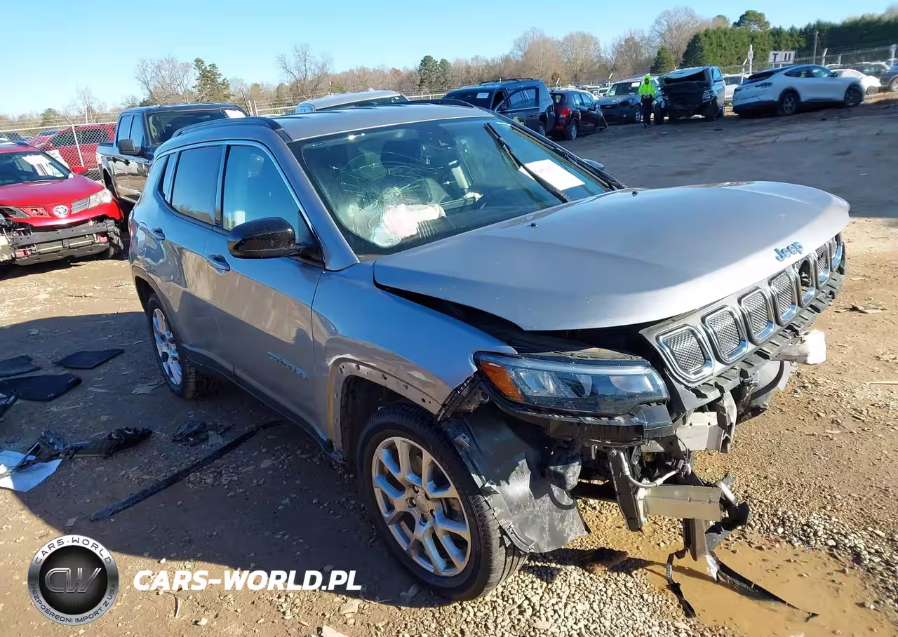 2022 Jeep Compass Latitude Lux 4X4