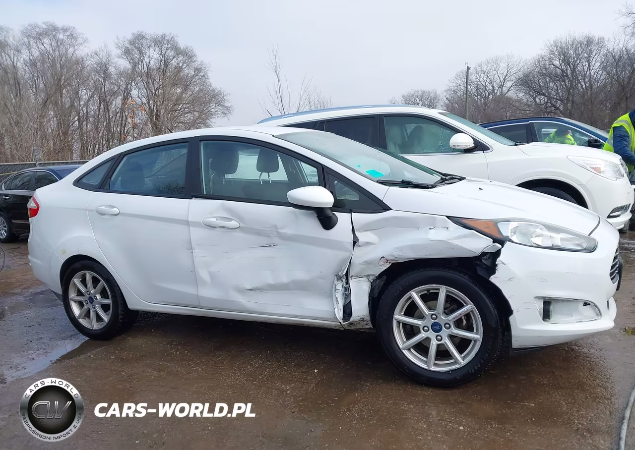 2019 Ford Fiesta Se VIN:3FADP4BJ0KM137570 - 13