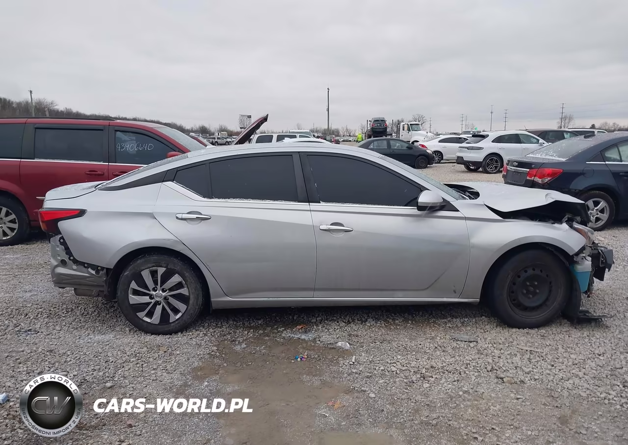 2019 Nissan Altima 2.5 S VIN:1N4BL4BV6KN325635 - 13